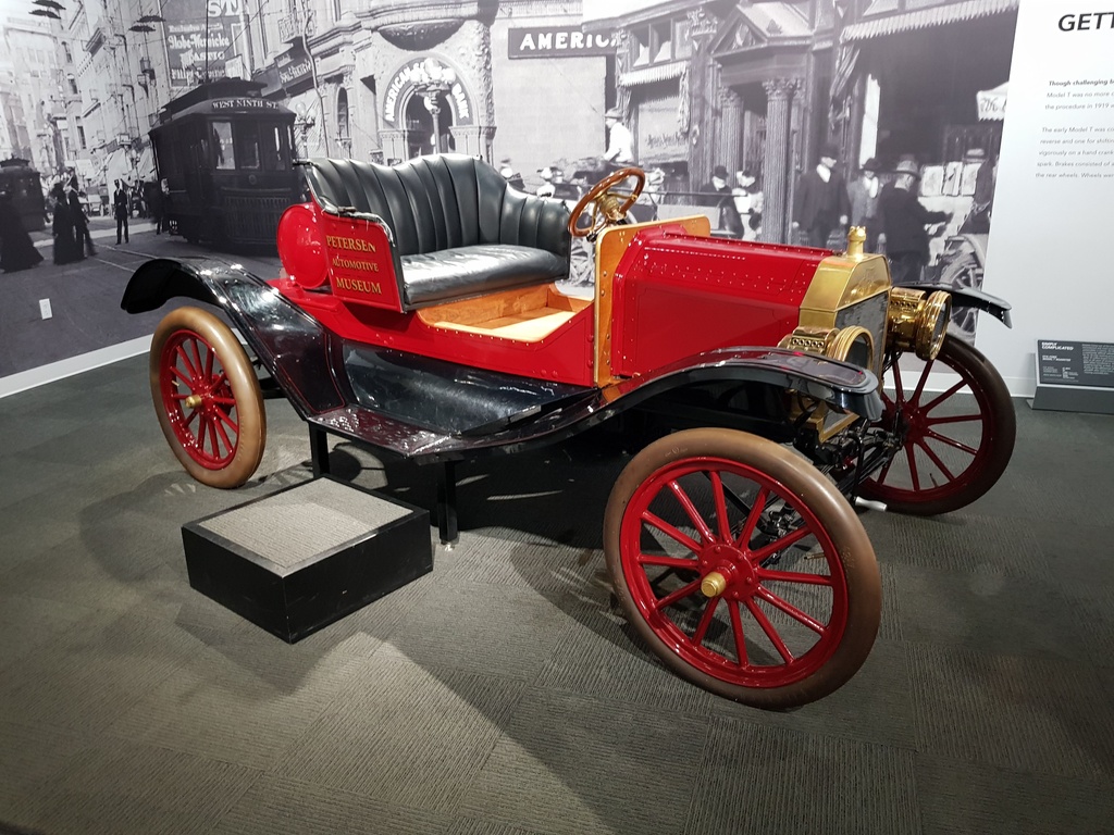 Petersen Automotive Museum